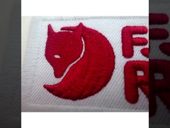 Mehrfarbige gestrickte Sportpatches mit Heißschmelzklebstoff
