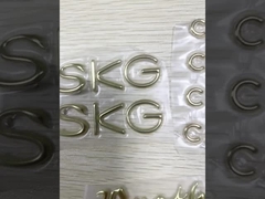 Custom Gold Letter TPU Wärmeübertragungsetikette Kleidungspflaster