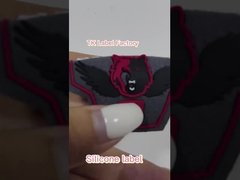 Custom T-Shirt Silikon-Etikett Waschbares 3D-Soft Silikon-Logo Wärmeübertragung Silikon-Abzeichen