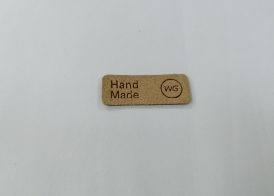 Prägeartige Logo Microfiber PU-Lederflicken-waschbare Aufkleber nähen auf Kleidung