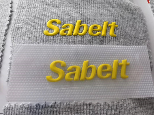 3D, das Kleidungs-Wärmeübertragungs-Kleid druckt, beschriftet die Silikon-Prägung