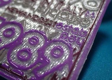Silikon-Material fertigen PVC-Stoff-Aufkleber, dekorative Flecken 3D für Jacken kundenspezifisch an