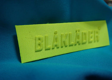 Arbeiten Sie kundenspezifische Kleidungs-Flecken für Kleidung, Silikonkautschuk-Flecken PVC-3d um
