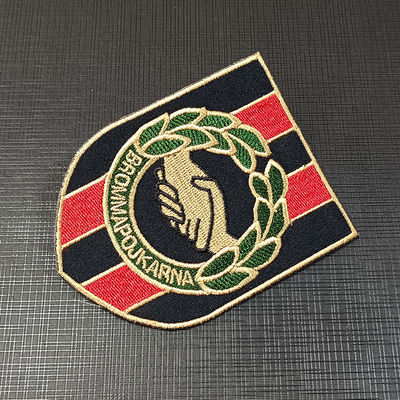 OEM Fabrikpreis Voll auf Stoff Patches für Kleidung gestickt