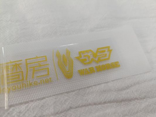 3D-Gedruckte Glanz-Logo-Eisen auf Kleidung Wärme Gummi-Abzeichen Silikon-Wärmeübertragungspflaster