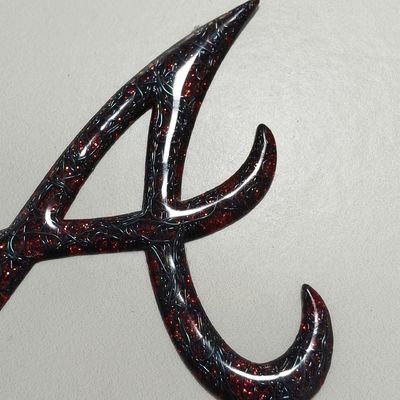 Kundenspezifisches hochfrequentes 3D-TPU-geprägtes Logo, rotes Metallic-Wärmeübertragungsetikett für Taschen