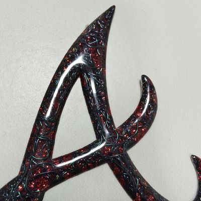 Kundenspezifisches hochfrequentes 3D-TPU-geprägtes Logo, rotes Metallic-Wärmeübertragungsetikett für Taschen