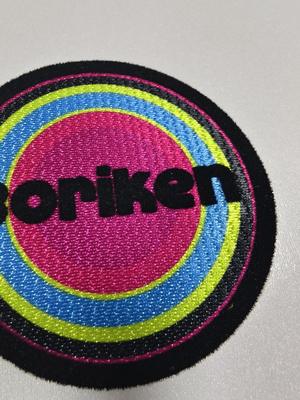 Individueller Flock-Logo-Aufnäher zum Aufbügeln, Wärmeübertragungs-Vinyl für T-Shirts