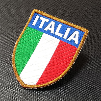 Fabrik-Sonderanfertigung Schild Flagge Gestickter Aufnäher Kundenspezifisches Kleidungsetikett Aufnäher zum Aufnähen