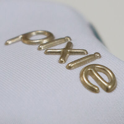 Fabrikangepasste goldene TPU-Wärmeübertragungsetiketten, glänzender Effekt, zum Aufbügeln auf Kleidung für Kleidungsstücke