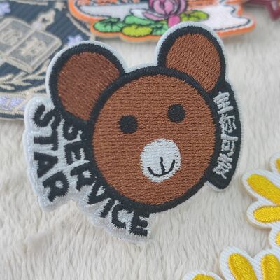 Bestickte Aufnäher - zum Aufbügeln oder Annähen, 2D/3D-Design für Uniformen & Taschen