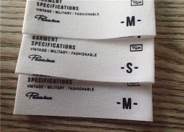 Baumwolle gesponnene Kleidungs-Aufkleber mit weißem Hintergrund-und Druckgraphik-Logo