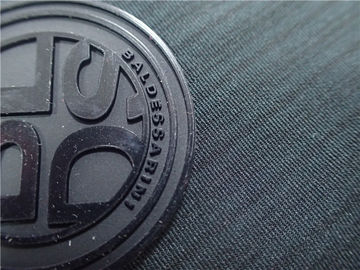 Kundenspezifische Gummilogo-Flecken/runder Silikon-Ausweis für Kleid oder Taschen