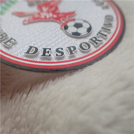 Drei Diemensional die kundenspezifische Kleidung bessert Drucktatami mit hoher Dichte mit prägeartigem Logo für Sportkleidung aus