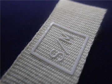 Weiß Druckgewebe-Aufkleber mit Silikon-Logo für Sport-Kleidungs-Flecken
