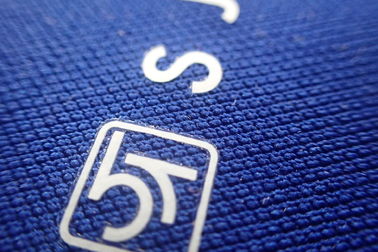 Klare Tinten-Logo-Siebdruck-Druckwärmeübertragungs-Flecken für Fußball-Abnutzung