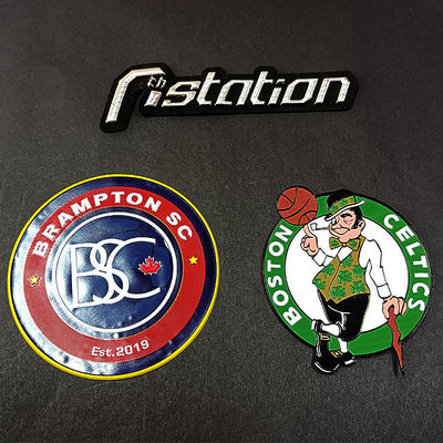 Kundenspezifische Kleidung Logo Patches der Flaggen-Schweißens-Hitze-Presse-Ausweis-Applikations-3D Tpu