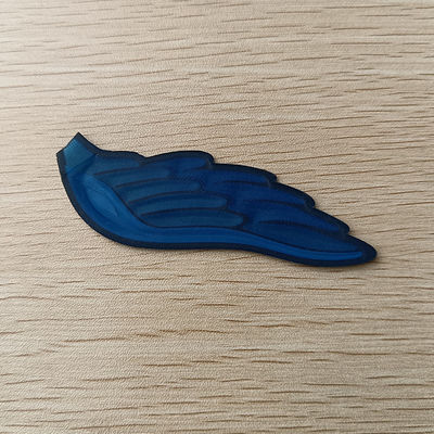 Eisen auf Ausweisen 3D prägte Markennamen Logo Soft, den TPU für Kleidung ausbessert