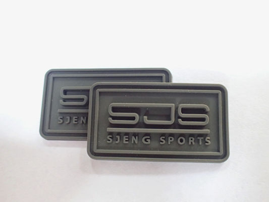 Kleider-Zusätze prägten Kleidungs-kundenspezifischen Gummi-Logo Label PVC-Flecken
