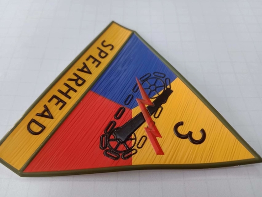 Eisen 3D TPU Logo Raised Heat Transfer Patches auf Aufkleber für Kleid