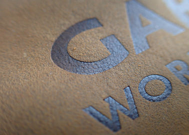 Gewohnheit prägeartige Lederflicken-Markenname-Tan-Farbe Genuines für Jeans