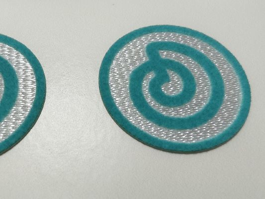 Druckverfahren für das Drucken von Stoffen, Etiketten, Vinylbekleidung und 3D-Druck für Kleidung