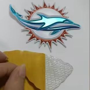 Kundenspezifische 3D-Wärmeübertragungs-Abzeichen Gold TPU-Patches Markenetiketten für Sportbekleidung Kundenspezifische Kleidungsdekoration