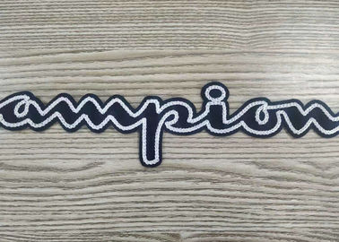 Gewohnheit Eisen-auf oder nähen-auf Buchstabetuch bessert Stickereichenilleflecken aus